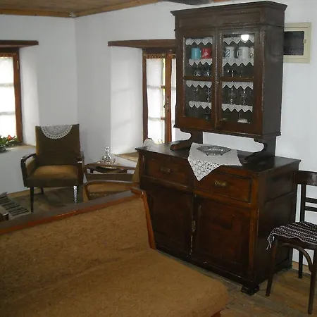 Vournio Country house *